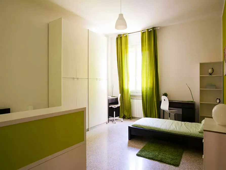 Immagine 6 di Camera in affitto  in Via Guglielmo Oberdan a Bologna