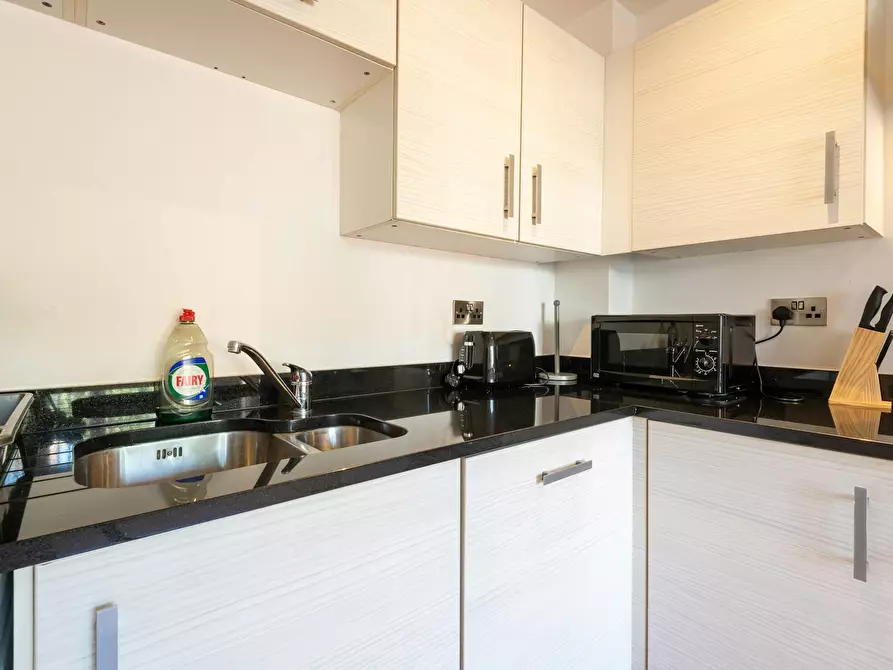 Immagine 10 di Casa indipendente in affitto  in Hornsea Road a 