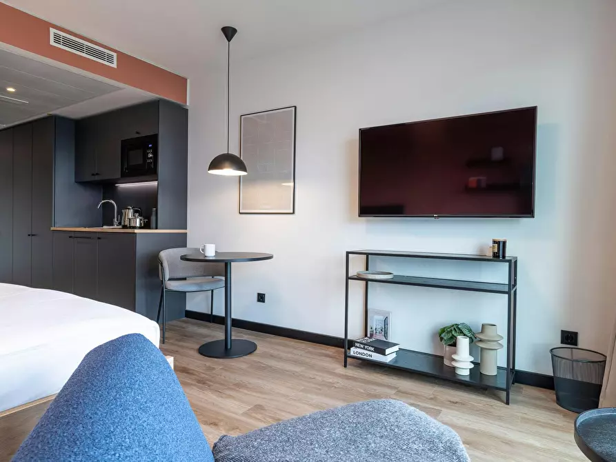 Immagine 6 di Appartamento in affitto  in Schätzweg a München