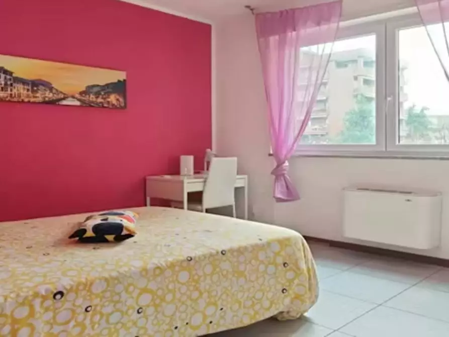 Immagine 3 di Camera in affitto  in Via Pantelleria a Milano