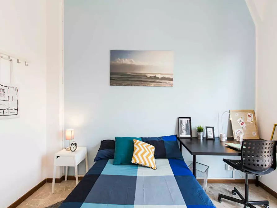 Immagine 4 di Camera in affitto  in Via Ginestre a Buccinasco