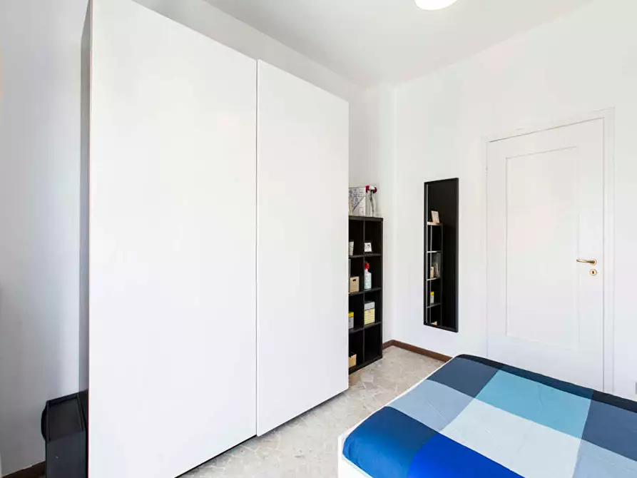 Immagine 6 di Camera in affitto  in Via Ginestre a Buccinasco