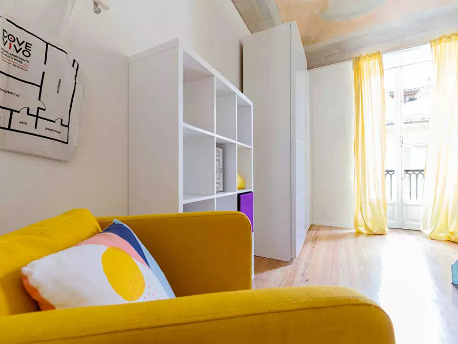 Immagine 10 di Camera in affitto  in Via Silvio Pellico a Torino