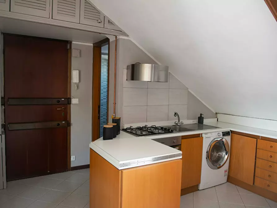 Immagine 4 di Appartamento in affitto  in Viale Edoardo Jenner a Milano