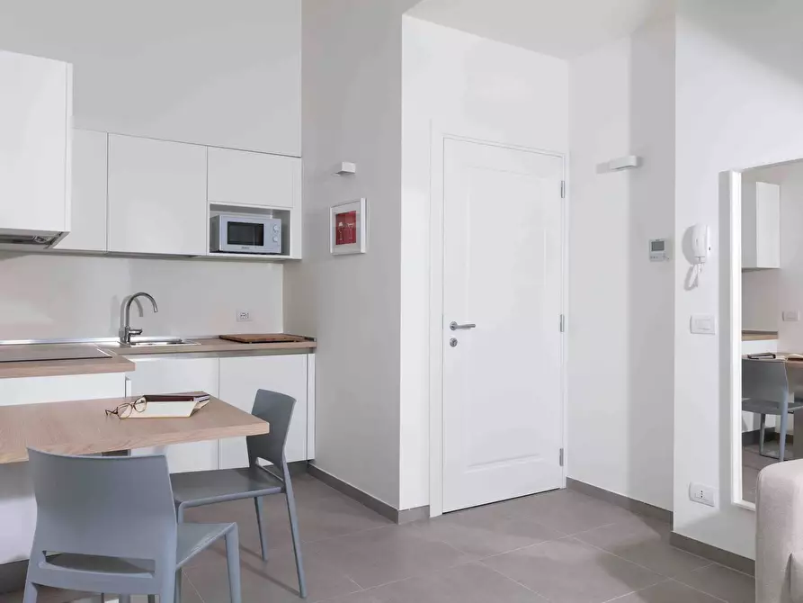 Immagine 5 di Appartamento in affitto  in Viale Cirene a Milano