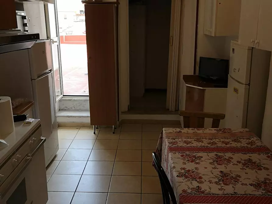 Immagine 10 di Camera in affitto  in Vico Melofioccolo a Napoli