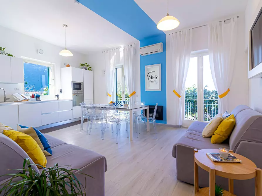 Immagine 9 di Casa indipendente in affitto  in Via Occulto a Sant'agnello