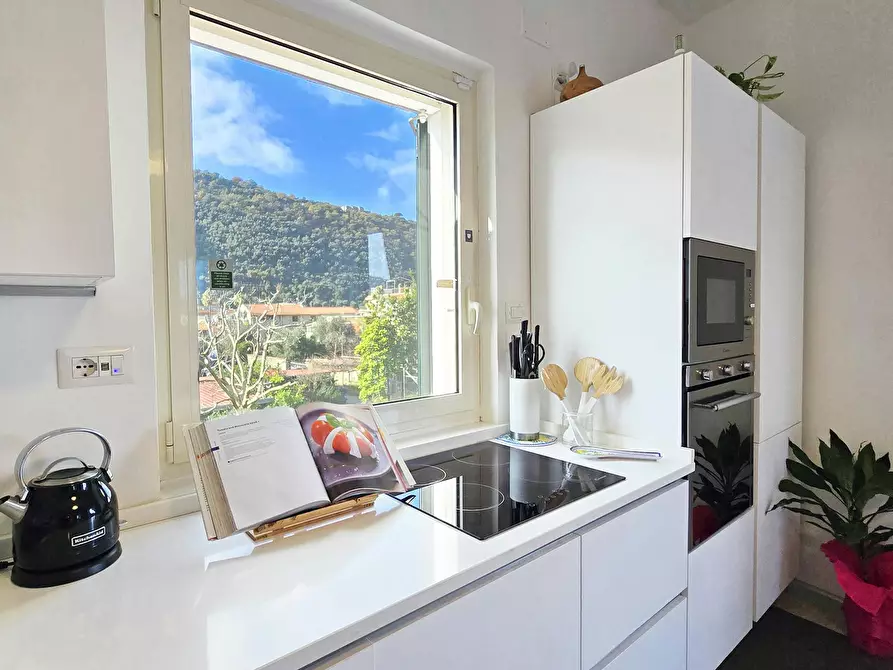 Immagine 10 di Casa indipendente in affitto  in Via Occulto a Sant'agnello