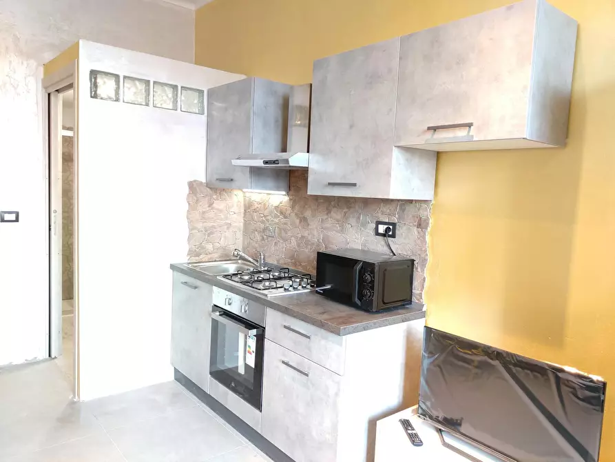 Immagine 3 di Appartamento in affitto  in Via Baltea a Torino