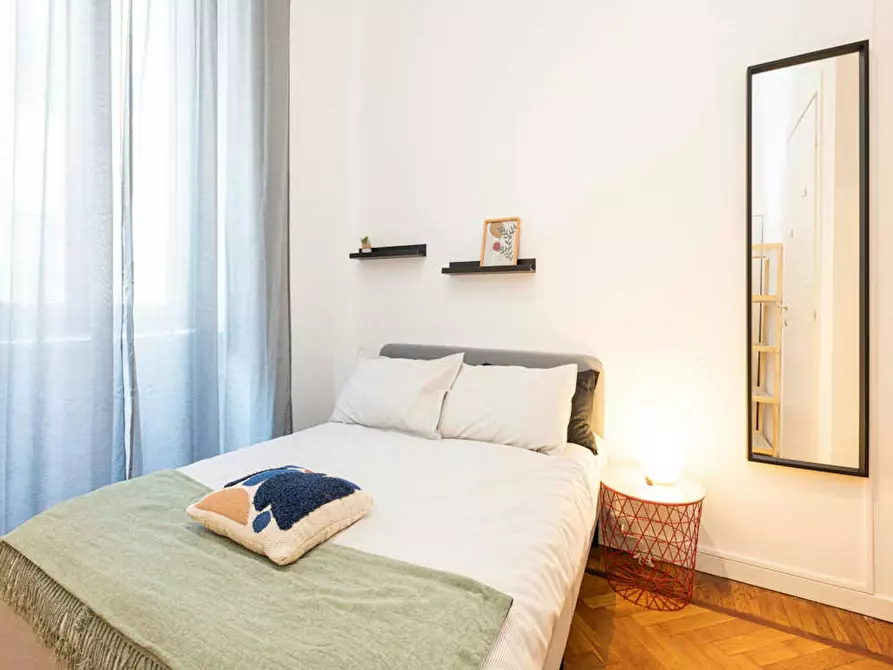 Immagine 2 di Camera in affitto  in Via Cesare da Sesto a Milano