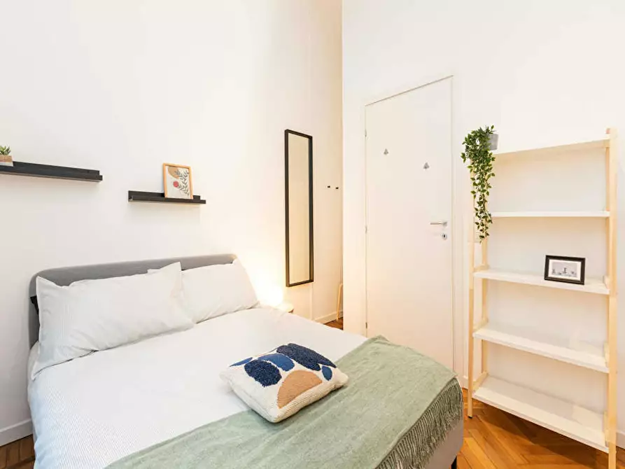 Immagine 3 di Camera in affitto  in Via Cesare da Sesto a Milano