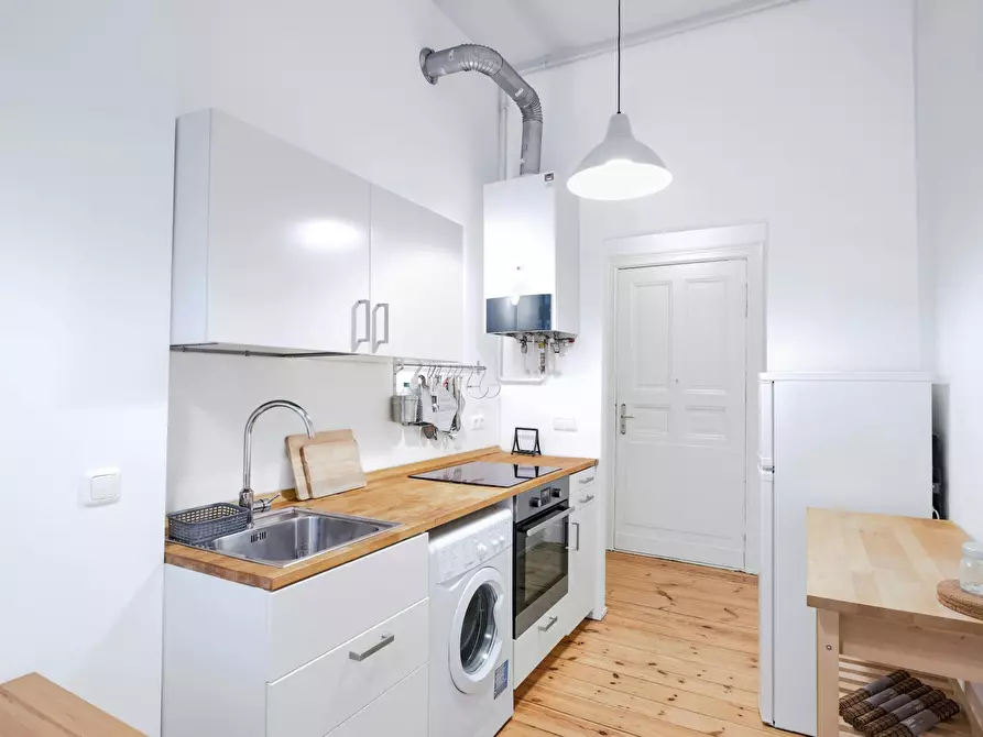 Immagine 1 di Appartamento in affitto  in Winsstraße a Berlin