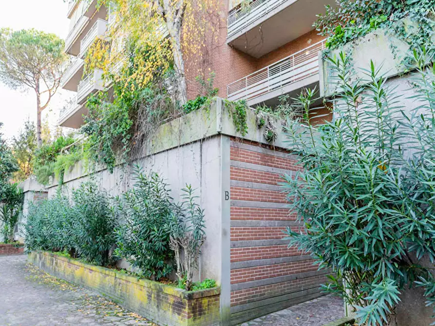 Immagine 10 di Camera in affitto  in Via Fiume delle Perle a Roma