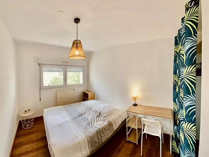 Immagine 1 di Camera in affitto  in Rue Louis Boutin a Saint-Herblain