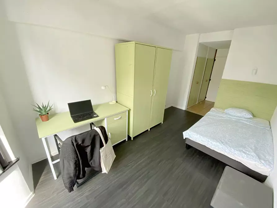 Immagine 2 di Camera in affitto  in Rue Berckmans a Saint-Gilles