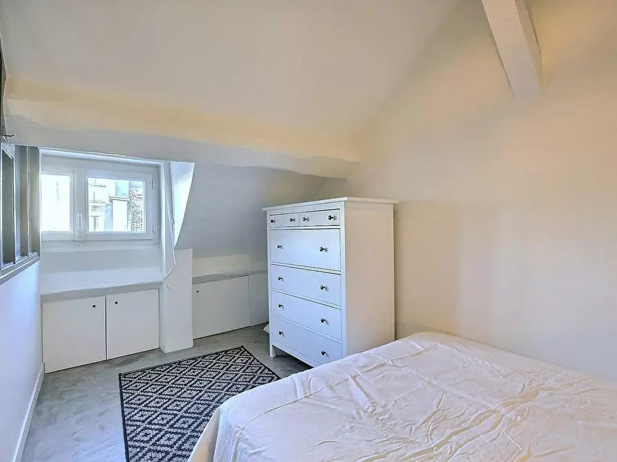 Immagine 2 di Appartamento in affitto  in Rue Guisarde a Paris 06
