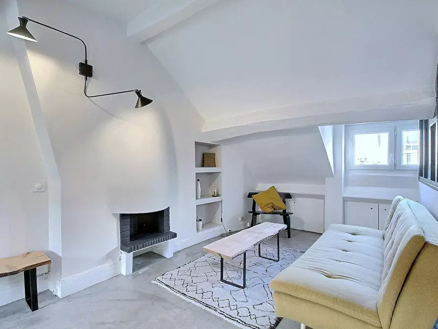 Immagine 5 di Appartamento in affitto  in Rue Guisarde a Paris 06