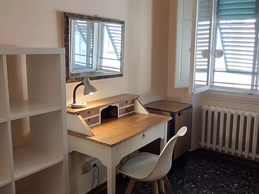 Immagine 10 di Camera in affitto  in Via di Santa Lucia a Firenze