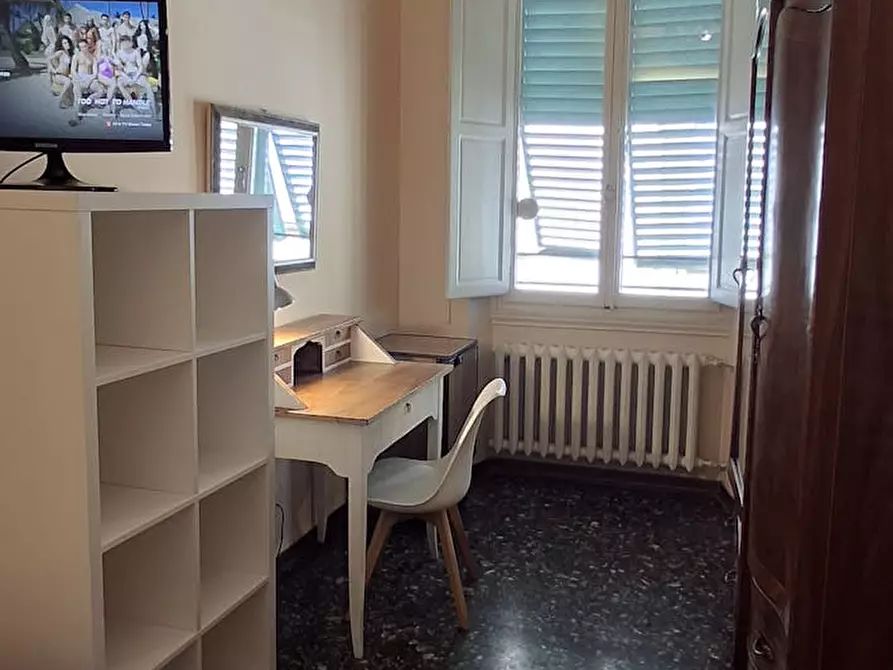Immagine 9 di Camera in affitto  in Via di Santa Lucia a Firenze