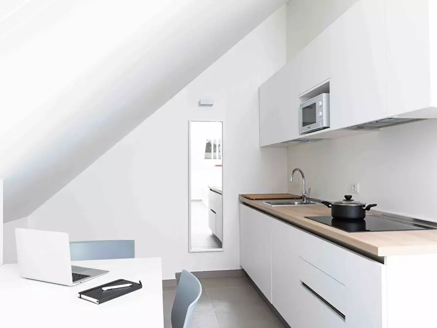 Immagine 8 di Appartamento in affitto  in Viale Cirene a Milano