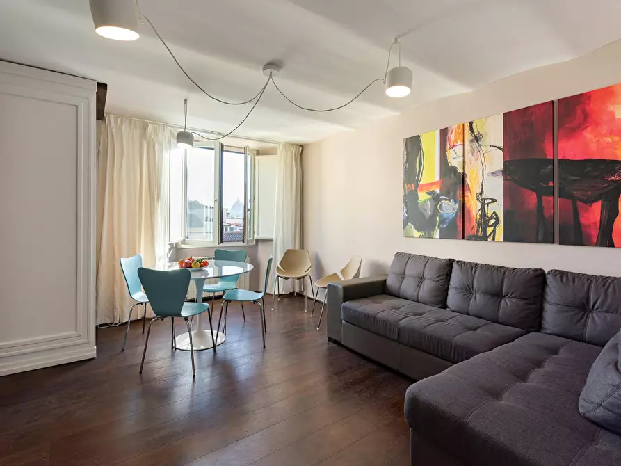 Immagine 2 di Appartamento in affitto  in Via Lorenzo il Magnifico a Firenze