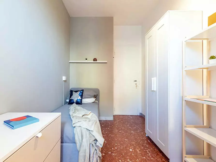 Immagine 2 di Camera in affitto  in Via degli Ortaggi a Roma