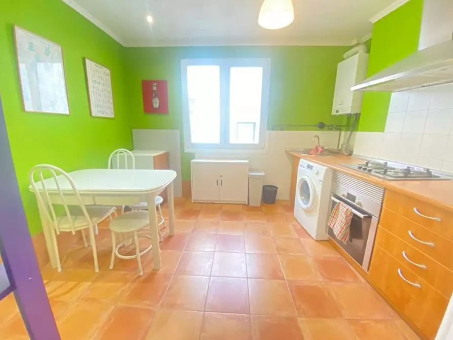 Immagine 2 di Camera in affitto  in Avenida Lehendakari Aguirre a Bilbao