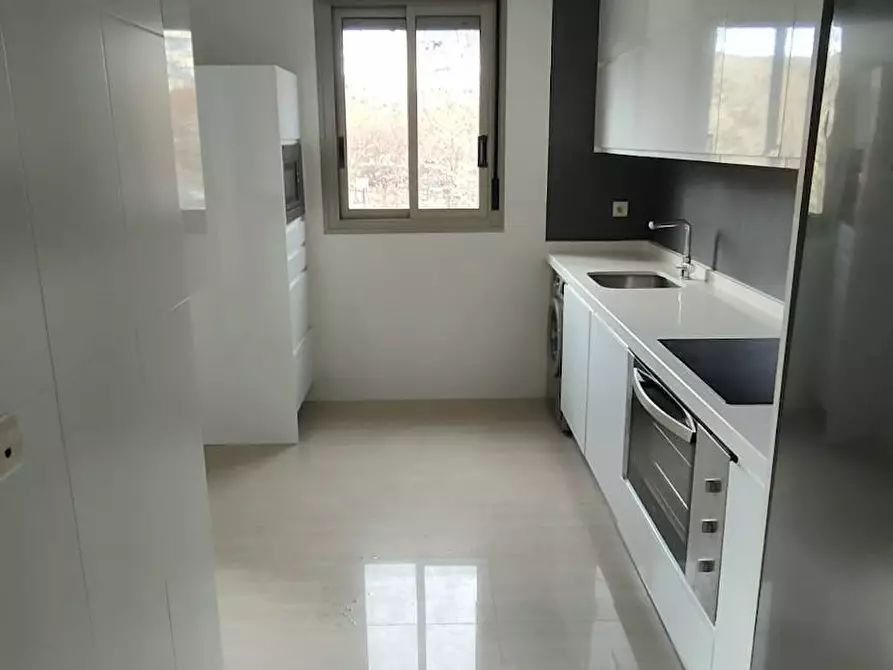 Immagine 6 di Camera in affitto  in Calle San José a Maria De Huerva