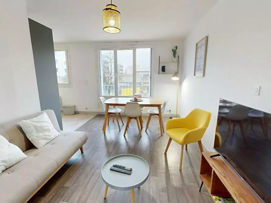 Immagine 5 di Camera in affitto  in Cours Édouard Vaillant a Bordeaux