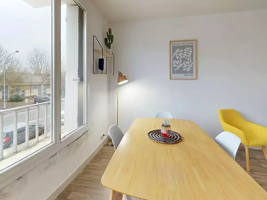 Immagine 8 di Camera in affitto  in Cours Édouard Vaillant a Bordeaux