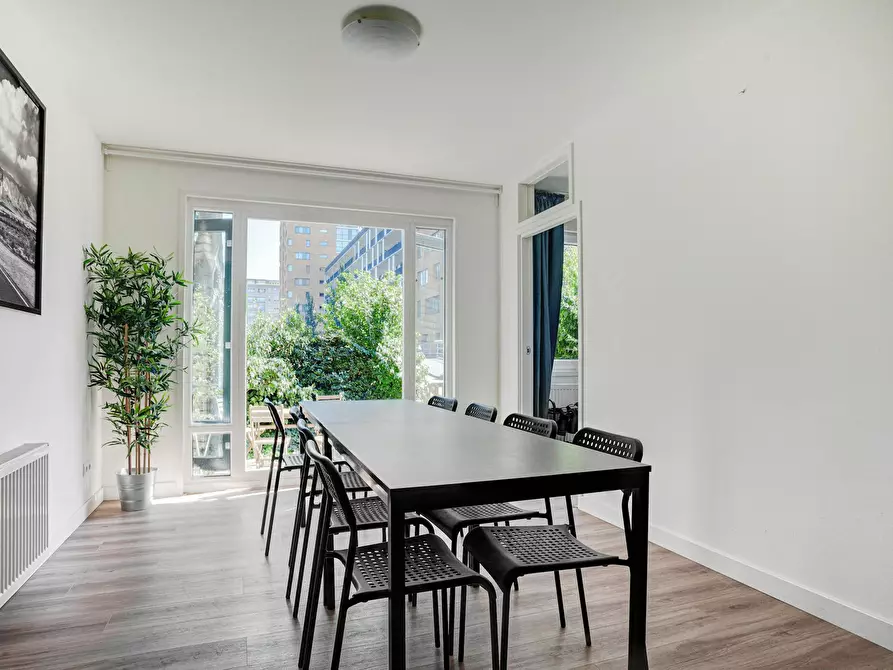 Immagine 7 di Casa indipendente in affitto  in Lissabonerf a Rotterdam