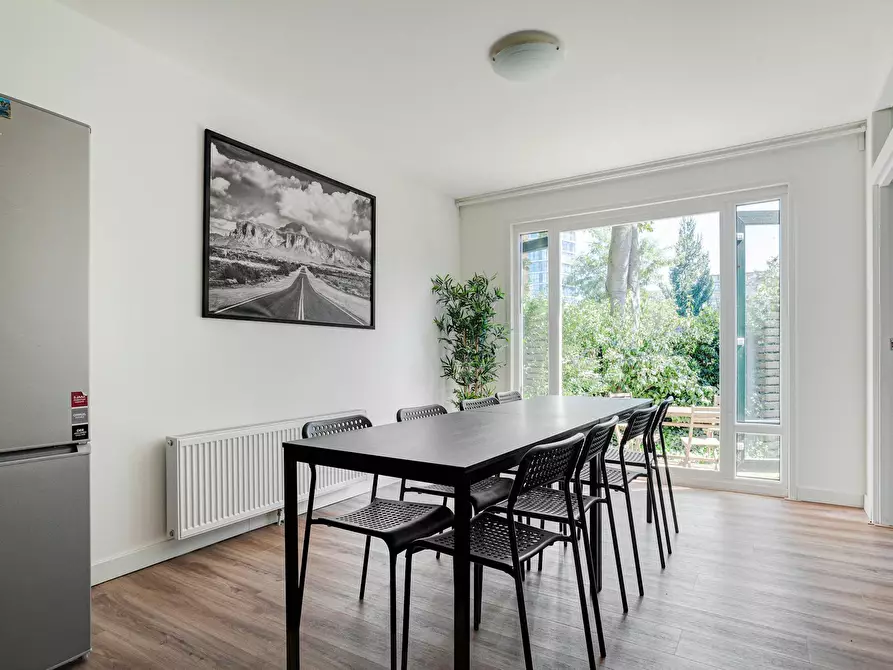 Immagine 5 di Casa indipendente in affitto  in Lissabonerf a Rotterdam