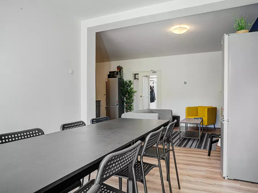 Immagine 6 di Casa indipendente in affitto  in Lissabonerf a Rotterdam