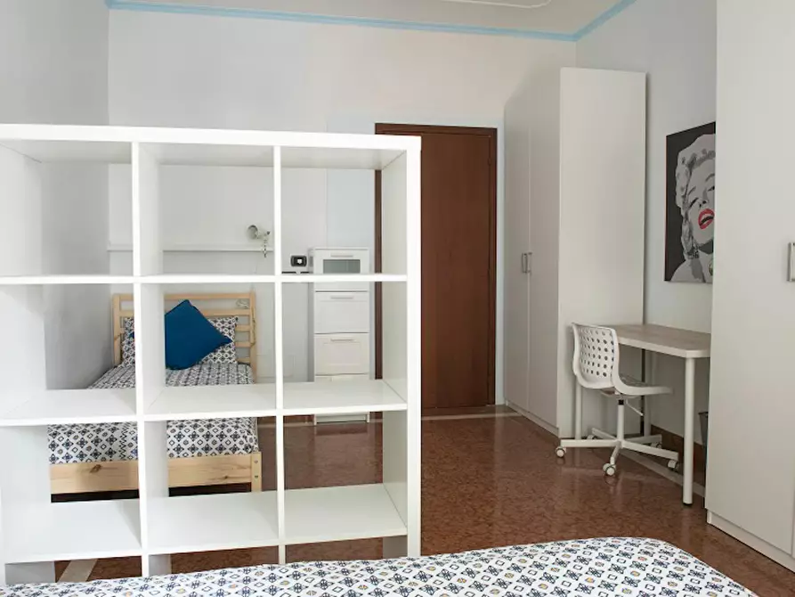 Immagine 4 di Camera condivisa in affitto  in Via Pisanello a Milano