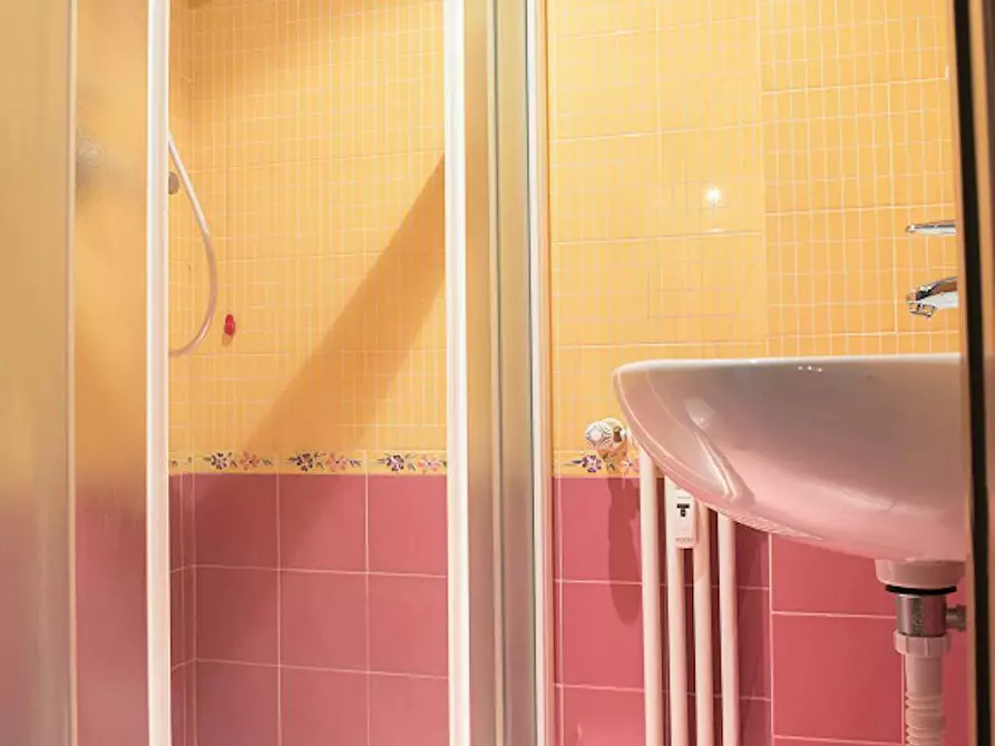 Immagine 6 di Camera condivisa in affitto  in Via Pisanello a Milano