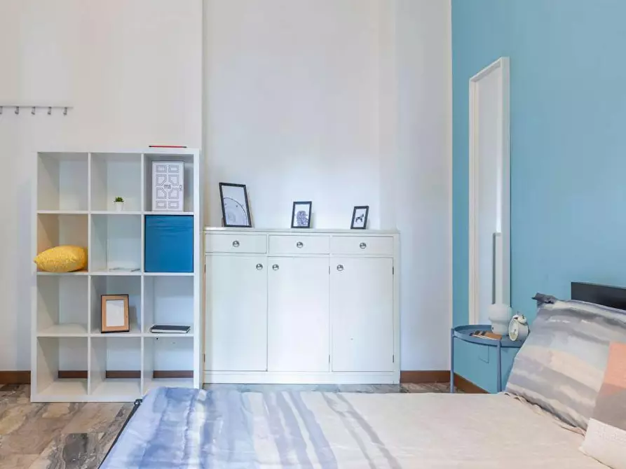 Immagine 4 di Camera in affitto  in Via Francesco de Sanctis a Milano