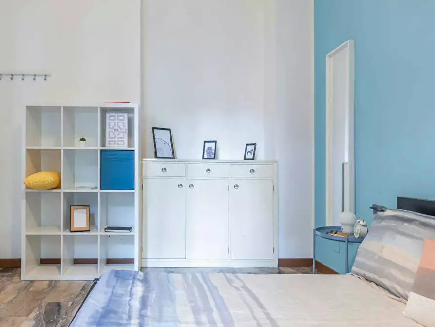 Immagine 2 di Camera in affitto  in Via Francesco de Sanctis a Milano