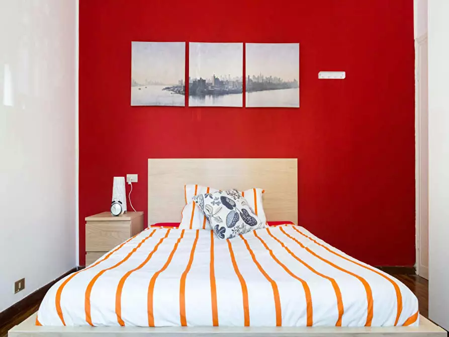 Immagine 2 di Camera in affitto  in Via Lepanto a Milano