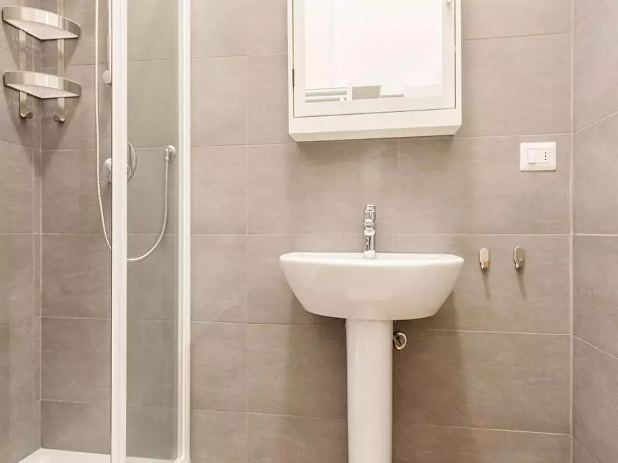 Immagine 9 di Camera in affitto  in Via Giuseppe Pecchio a Milano