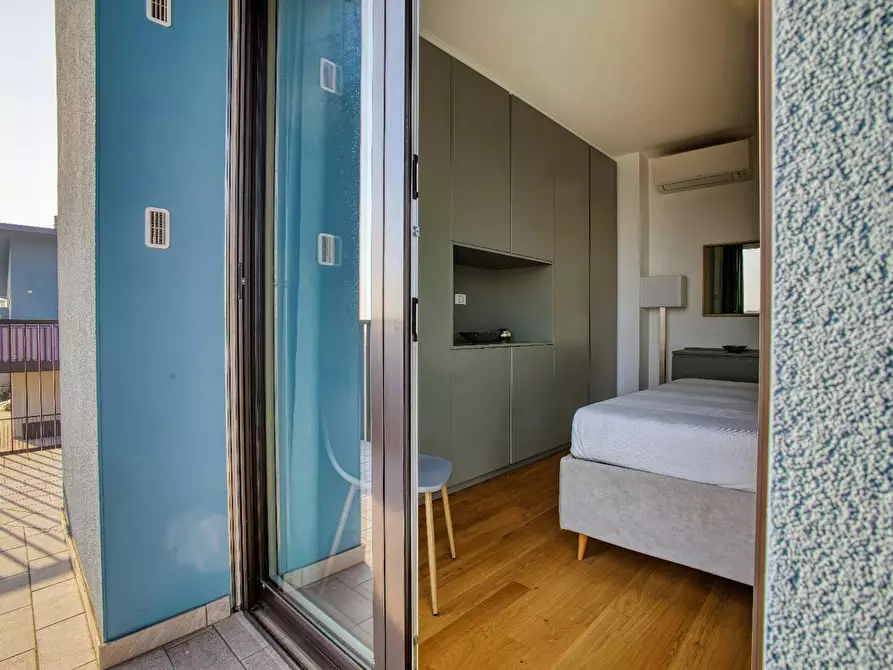 Immagine 10 di Appartamento in affitto  in Via dei Canzi a Milano