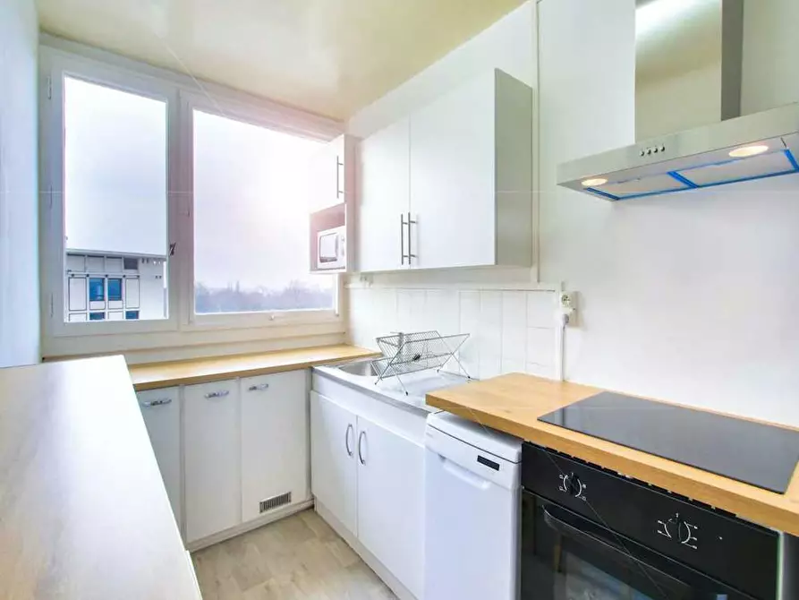 Immagine 9 di Camera in affitto  in Rue de la Barre a Lille