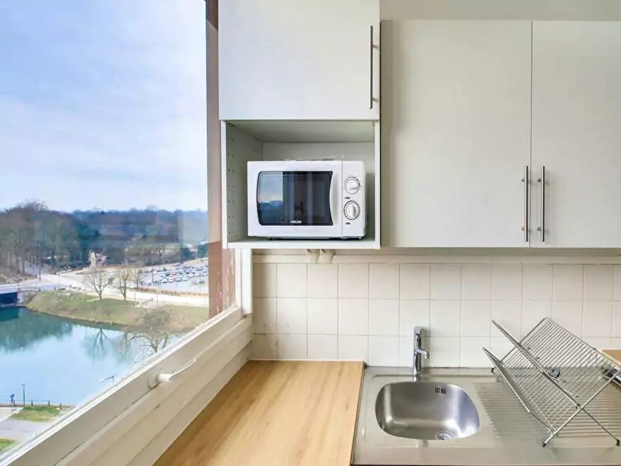 Immagine 10 di Camera in affitto  in Rue de la Barre a Lille