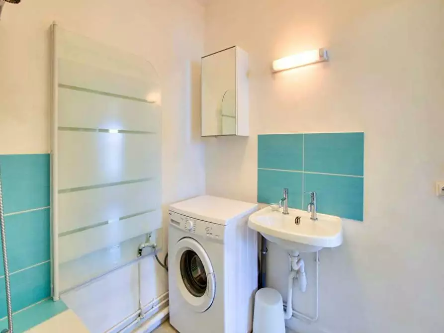 Immagine 7 di Camera in affitto  in Rue de la Barre a Lille