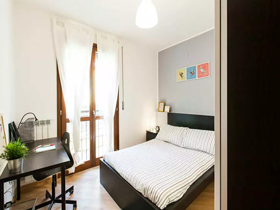 Immagine 3 di Camera in affitto  in Via Privata San Martiniano a Milano