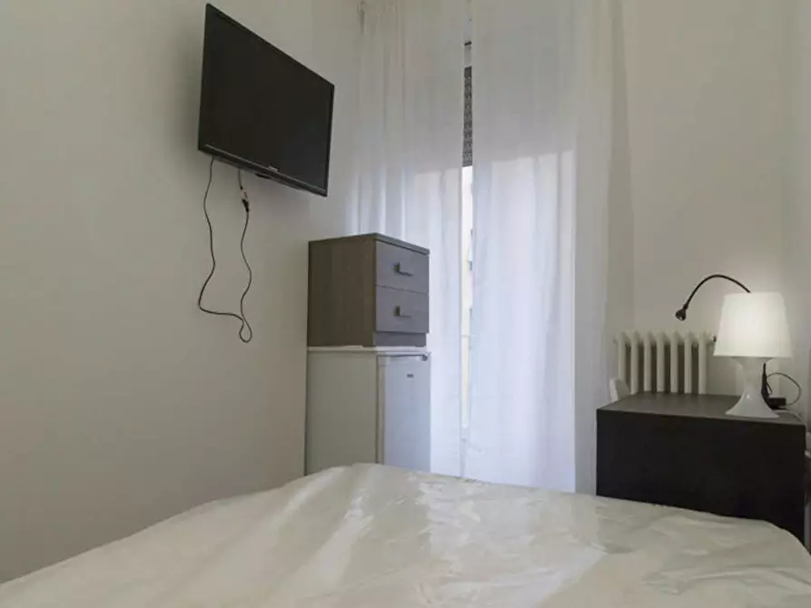 Immagine 2 di Camera in affitto  in Via Soperga a Milano