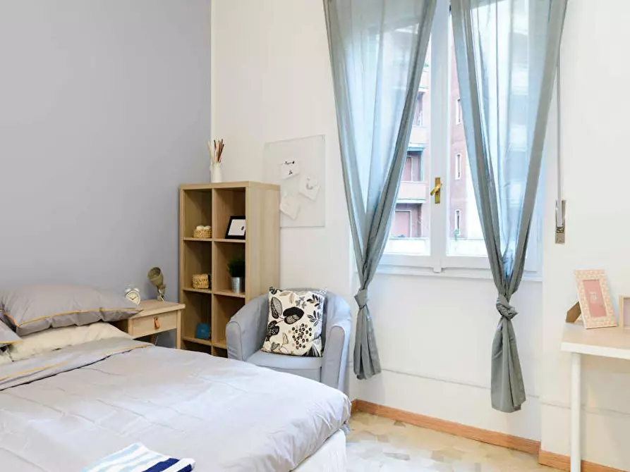 Immagine 2 di Camera in affitto  in Via Salvatore Barzilai a Milano