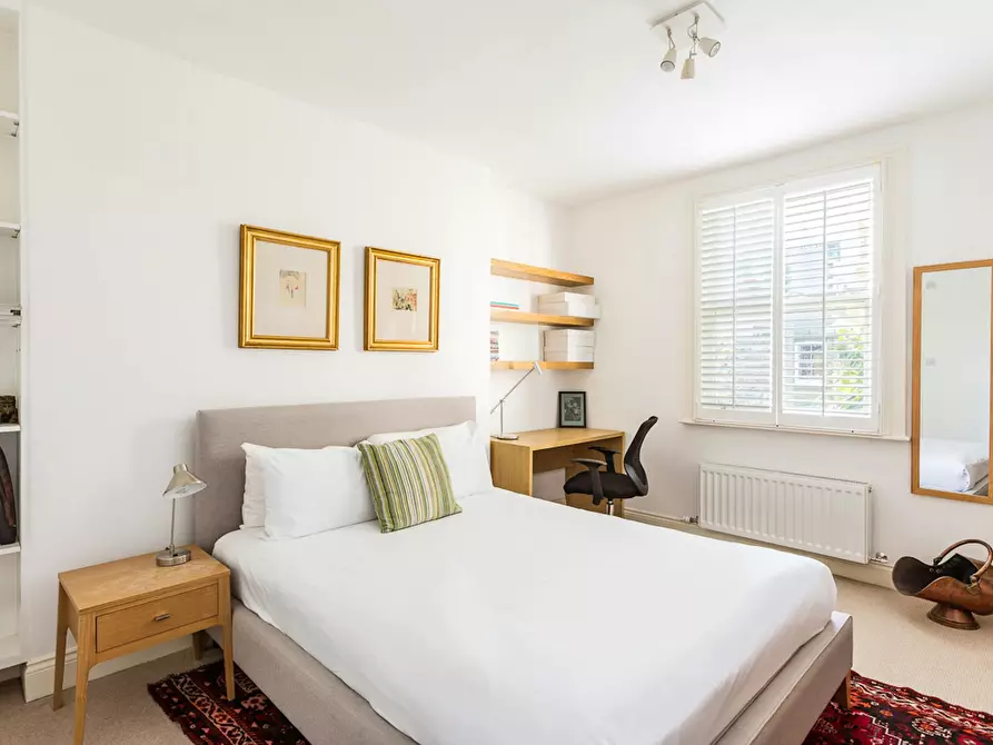 Immagine 3 di Appartamento in affitto  in Balliol Road a Kensington