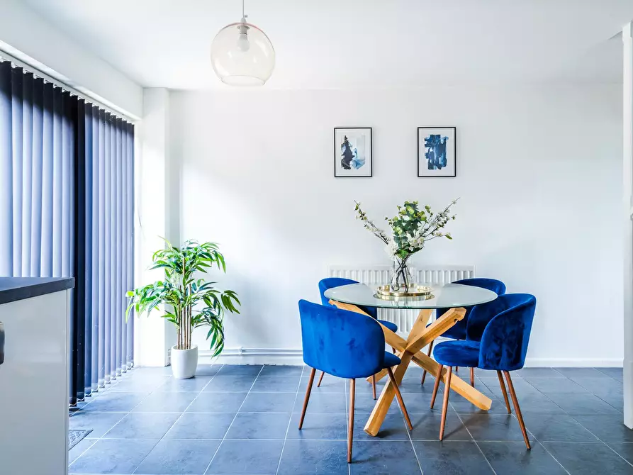 Immagine 6 di Casa indipendente in affitto  in Frensham Drive a Bletchley