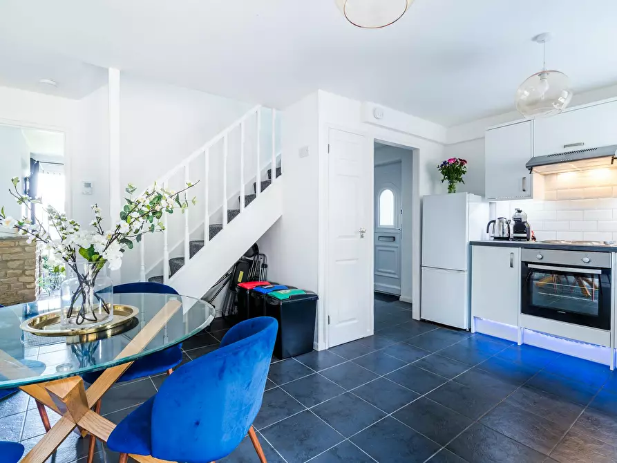 Immagine 5 di Casa indipendente in affitto  in Frensham Drive a Bletchley