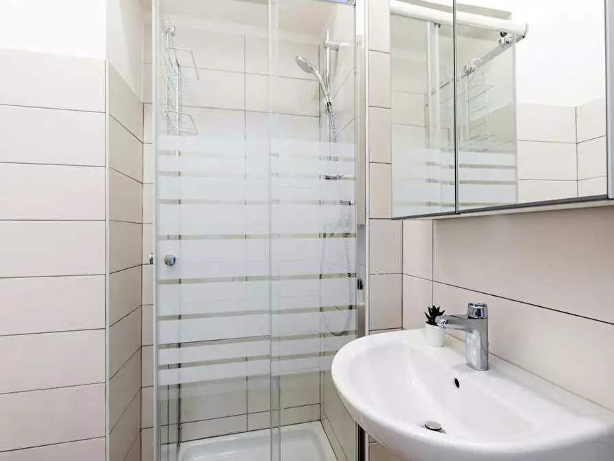 Immagine 6 di Camera in affitto  in Via dei Mercanti a Torino